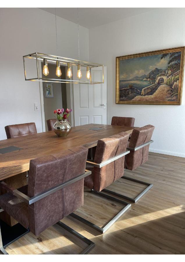 Attraktive Mit Balkon Zum Gruenen Hinterhof Apartment Schwerin (Mecklenburg-Vorpommern)